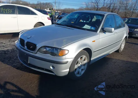 2005 BMW 325Xi z USA, uszkodzony, nr VIN WBAEU33495PN99552
